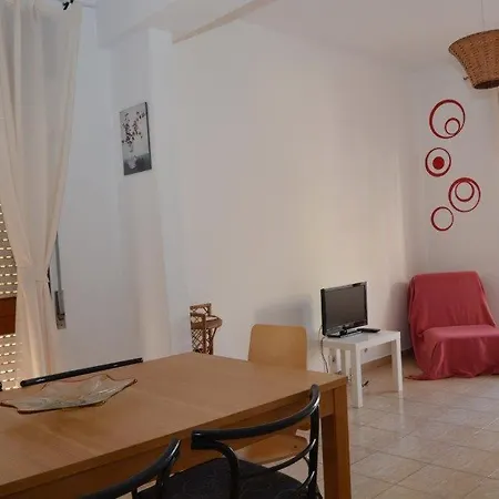 Cosy And Sunny Near The Beach 1 * Вила-Реал-ди-Санту-Антониу