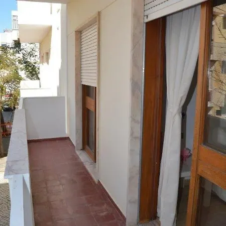 Cosy And Sunny Near The Beach 1 公寓