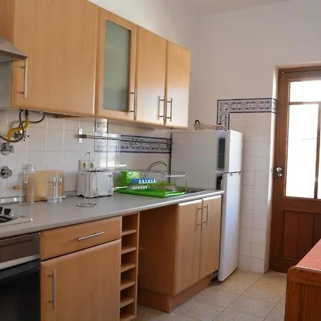 Cosy And Sunny Near The Beach 1 公寓 *